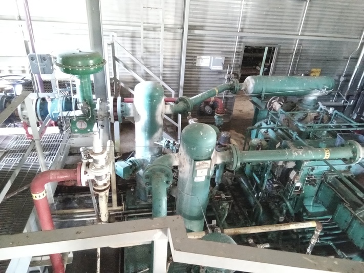 600 HP Superior, reciprocating compressor, 3-stages, 600 HP @ 900 RPM Superior 8G-825 - Image 4