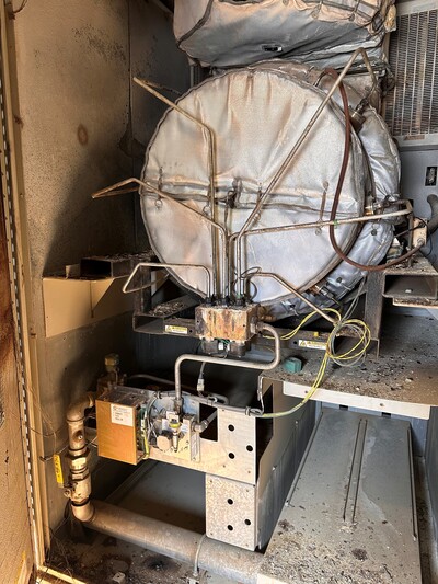600 kW Capstone #600R-HDR-B000, Gas Turbine Generator Package, PASC C, enclosure, skid, w/ C600S power pkg - Image 6