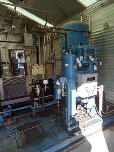 Mattei #C-64-M, rotary vane air compressor & package, 150 psig, PASC C, enclosure, skid, 1979 AS-IS - Image 5
