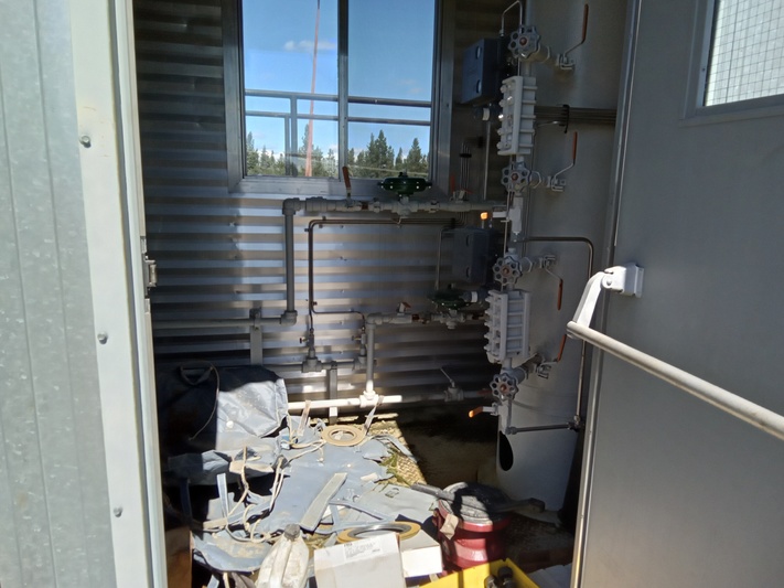 16" Sour Vertical Separator, 740 psi, 1999 - Image 4