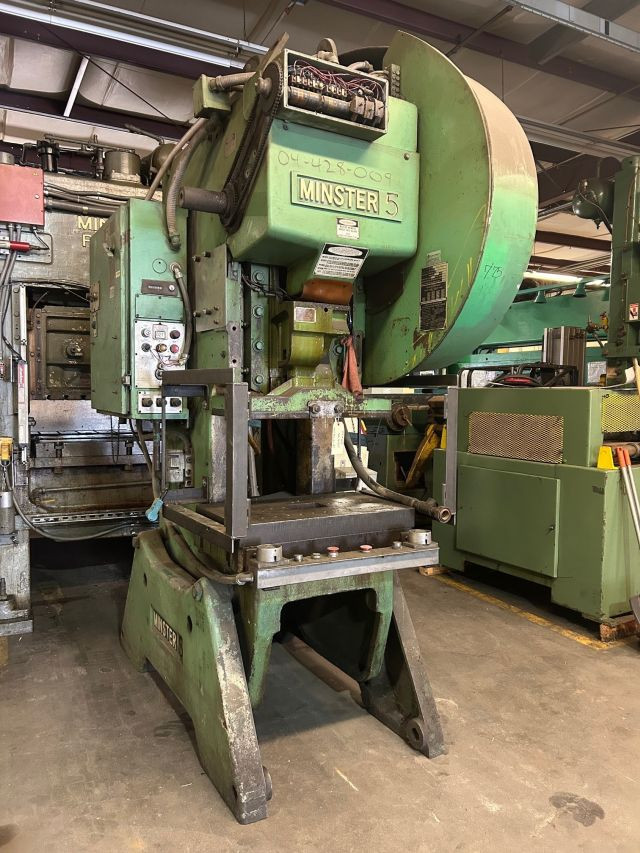 45 Ton, Minster #5, OBI press, S/N 5-SS-24215, 5" stroke, 90 SPM, 2.5" slide adj, 11.75" Shut Height, STK# - Image 1