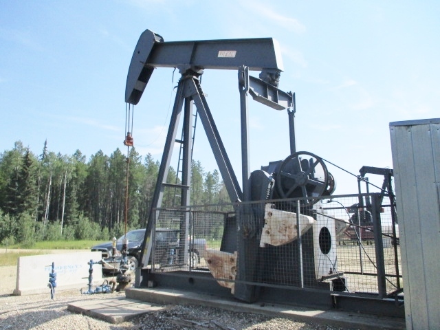 160 Lufkin #160-200-74, pump jack - Image 3