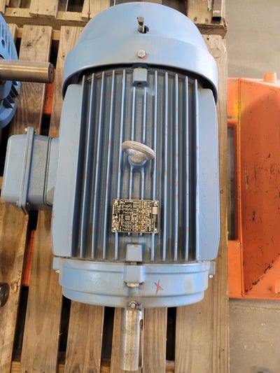 30 HP 1755 RPM WEG #W21, Frame 286T, TEFC, 1.0 service factor @ 208 Volts (6 available) - Image 1