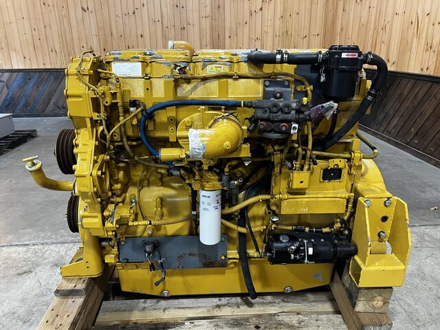 630 HP Caterpillar #C18, industrial engine, sound attenuated enclosure 1, 14" flywheel, 2014 - Image 4