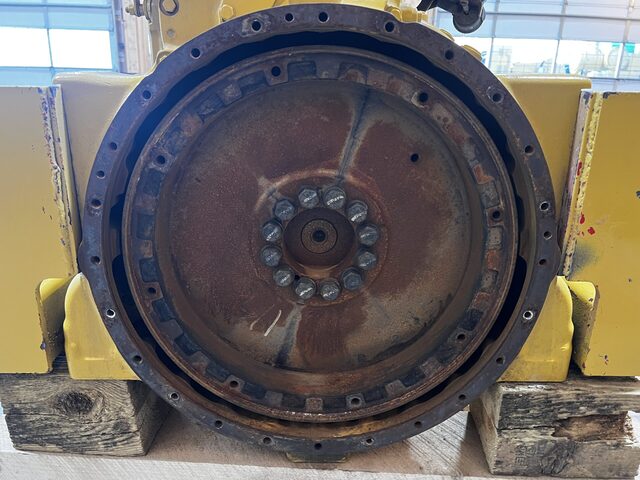 630 HP Caterpillar #C18, industrial engine, sound attenuated enclosure 1, 14" flywheel, 2014 - Image 6
