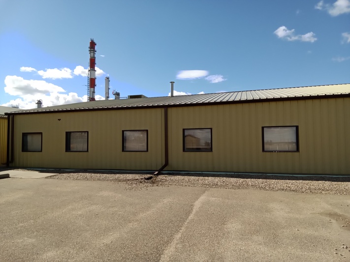 Office Building - Image 3