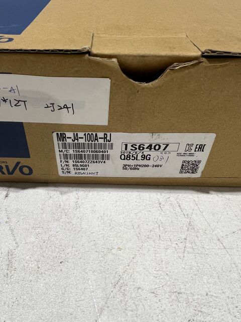Mitsubishi #MR-J4-100A-RJ, Servo Drive & Amplifier, 1 & 3 Phase, 50/60 Hz, 200-240 V, New - Image 3