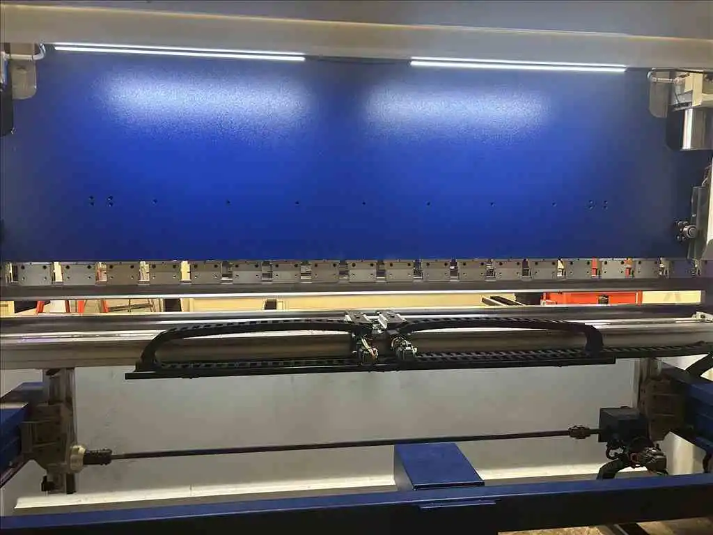 350 Ton, Wysong #MC350-169, CNC hydrauolic press brake, 14.1'OA, 145" between housing, 12" stroke, new - Image 2