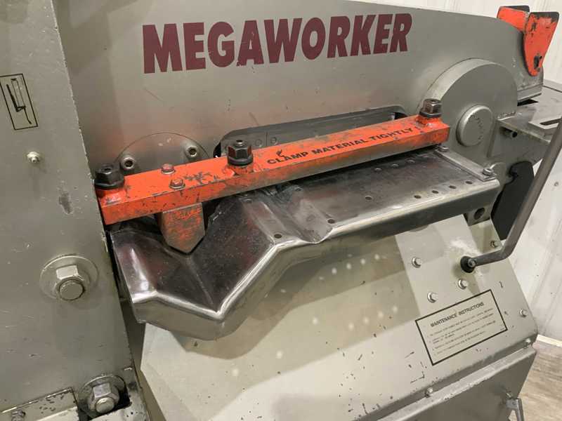 5" x 5" x 3/8" Mega, Piranha #MW35, hydraulic ironworker, 35 ton, electric foot pedal, 5 HP - Image 3
