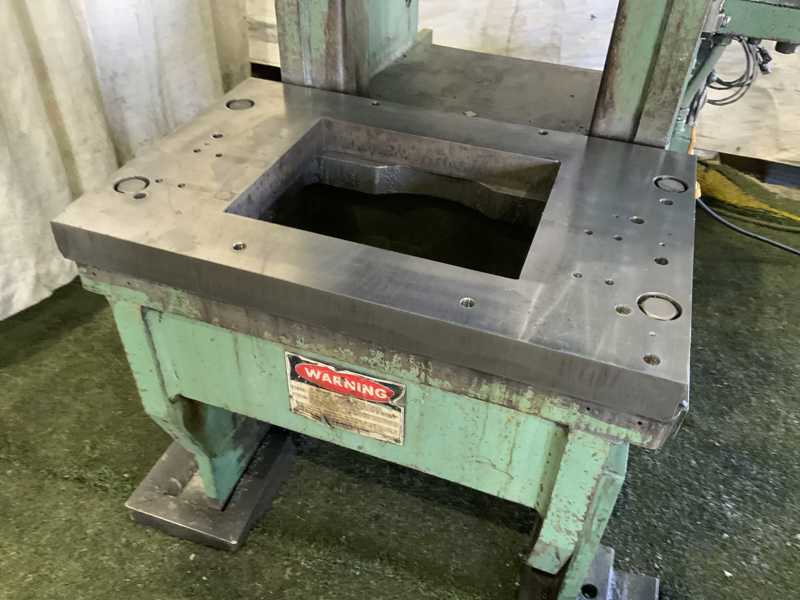60 Ton, Niagara #E-60, OBI press, 6" stroke, 15-1/2" Shut Height, dual palm buttons, 60 SPM, 5 HP - Image 6