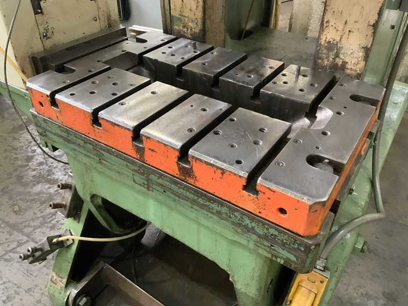 60 Ton, Minster #6SS, OBI press with feeder, 4" stroke, 16" Shut Height, air clutch & brake, 7.5 HP, 1986 - Image 10
