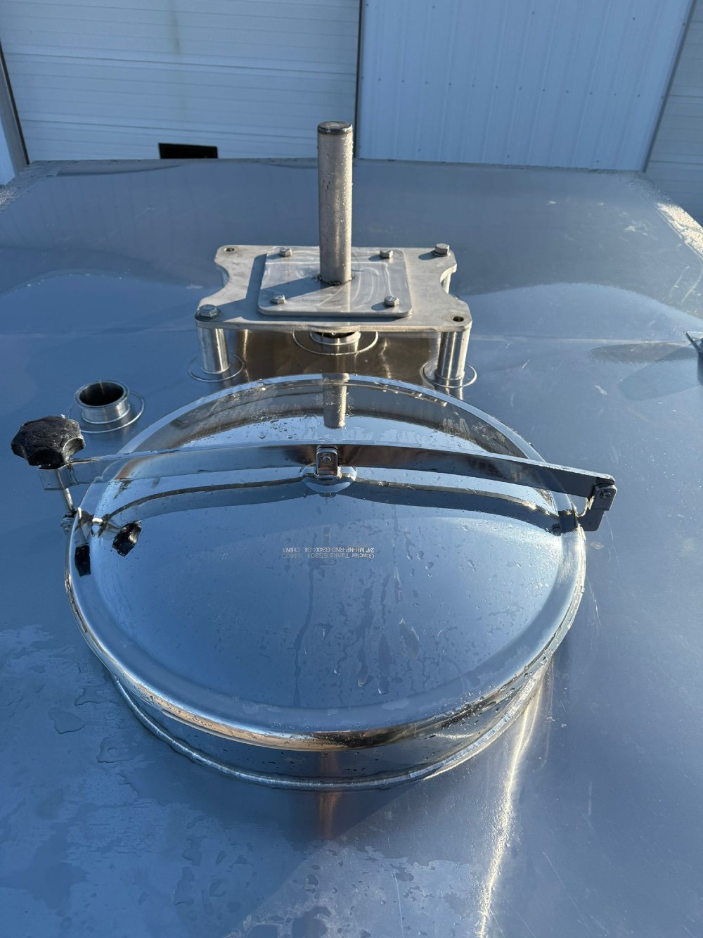 3400 gallon Stainless mix tank - Image 6
