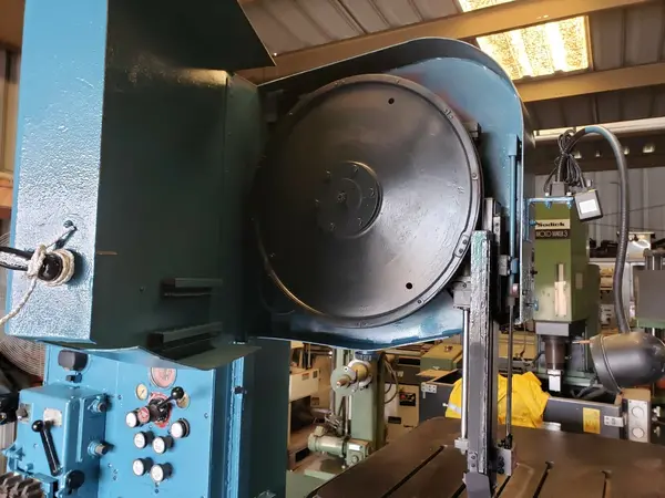 32" x 41" DoAll #26-3, vertical bandsaw, 40-10,800 FPM, ALL BELLS / WHISTLES - Image 10