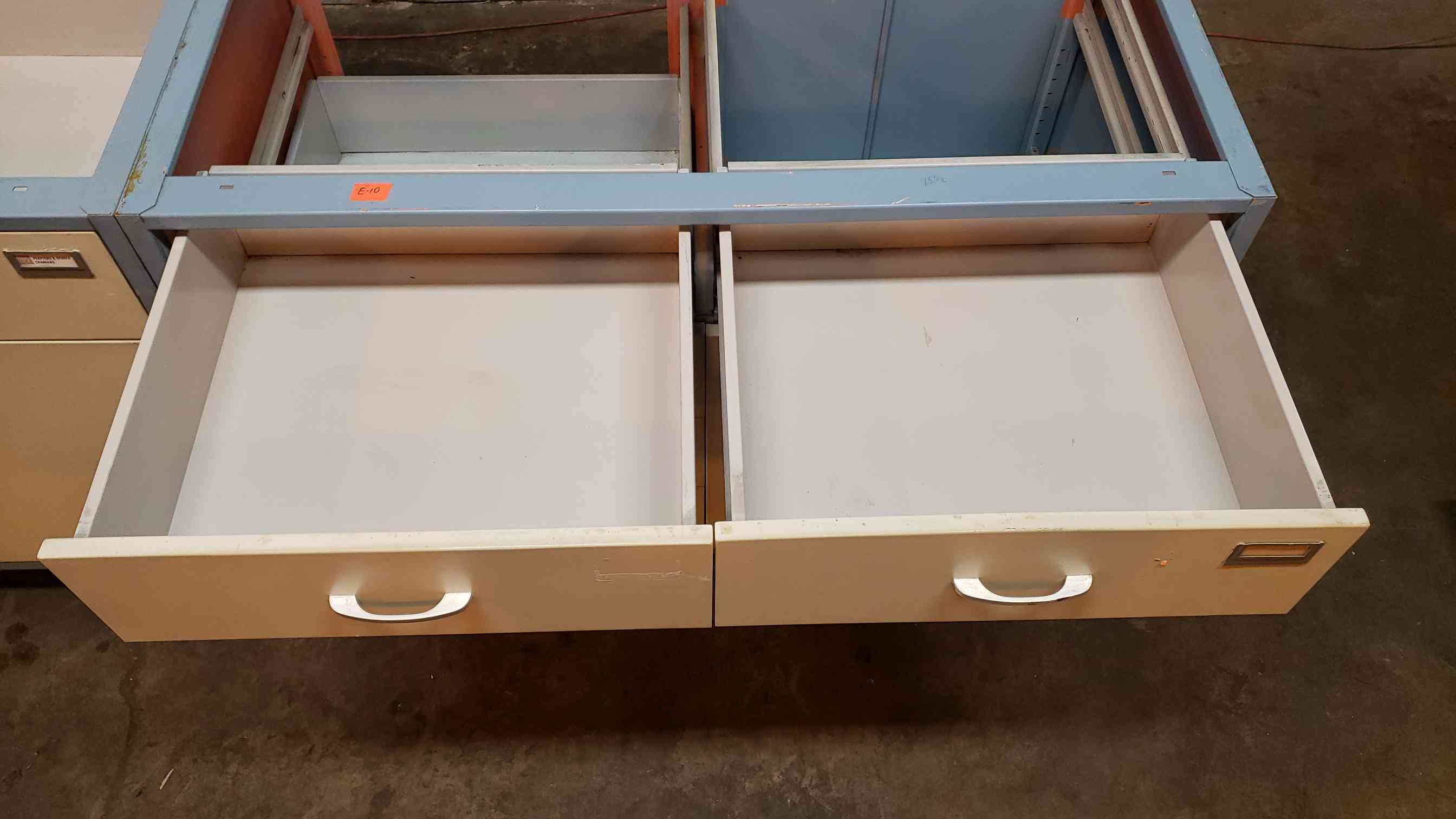 Kewaunee, Laboratory Casework w/7 Drawers & 3 Doors, Blue & White Color, 94" L x 23" width x 36" H - Image 9