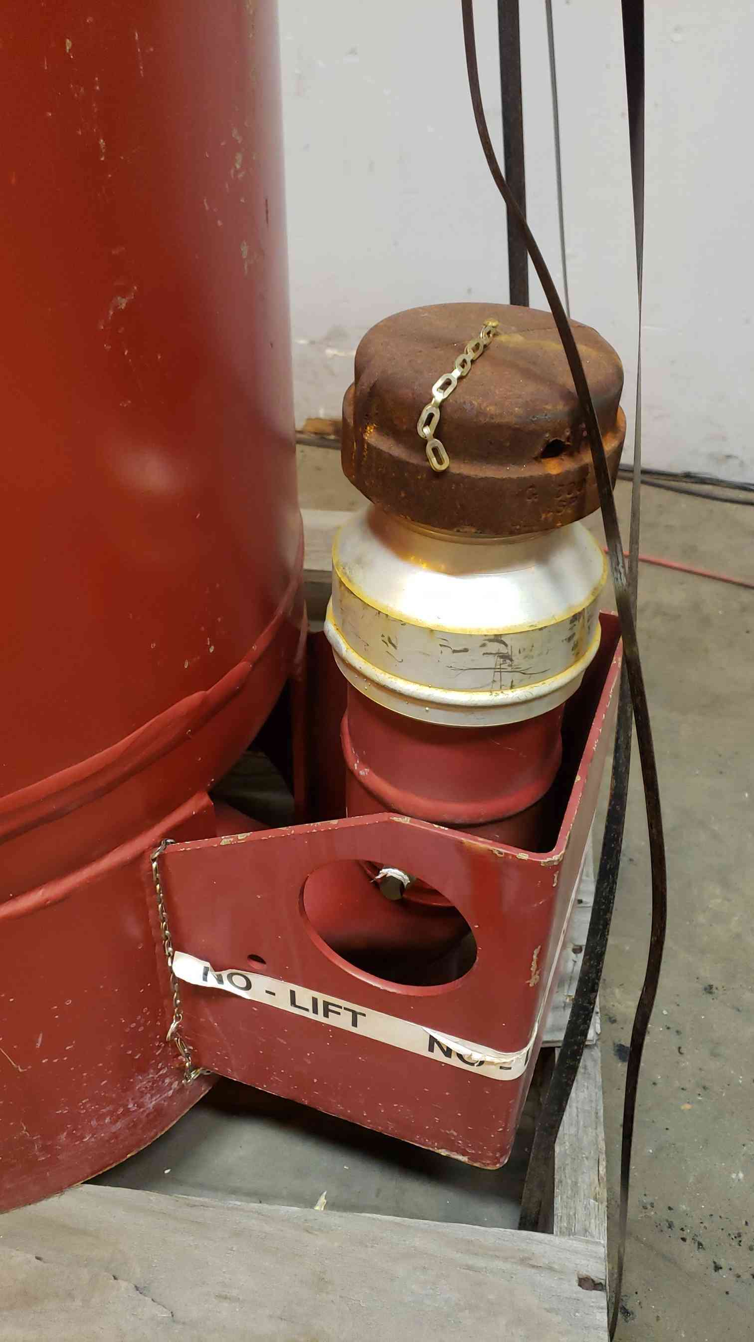 505 lbs. Fenwal, Fire Suppression Cylinder, FM-200 Clean Agent, 32-130 F Temp. range, 360 psig @ 70 F - Image 6