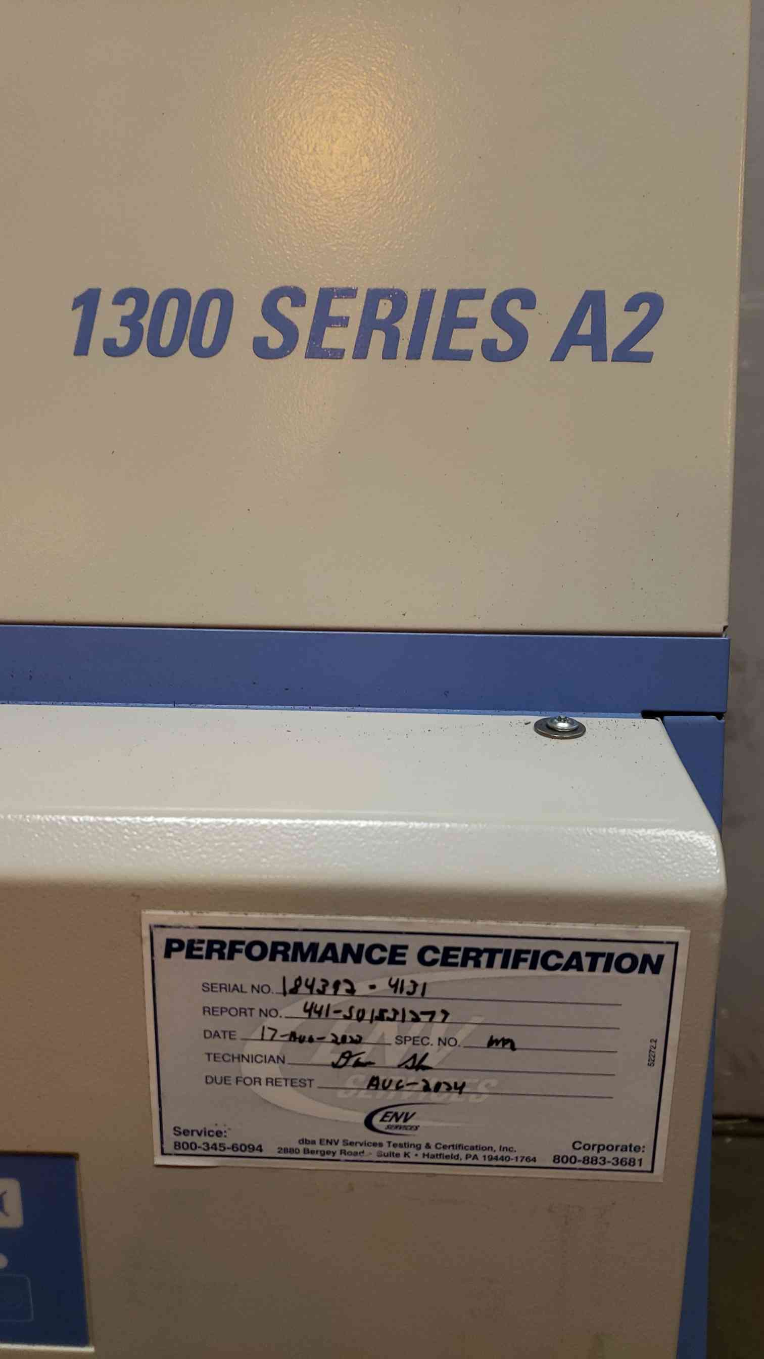 Thermo Scientific #1385, Biosafety Cabinet, Type A2, 120 V - Image 3