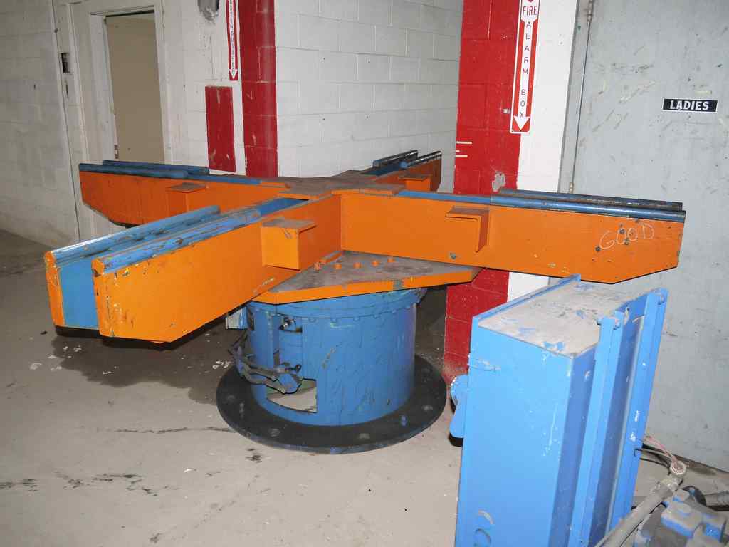 20000 lb. Coiltech, 4 Arm turnstile, 36" capacity, 24" arm length, c-hook type arms, powered rotation - Image 3