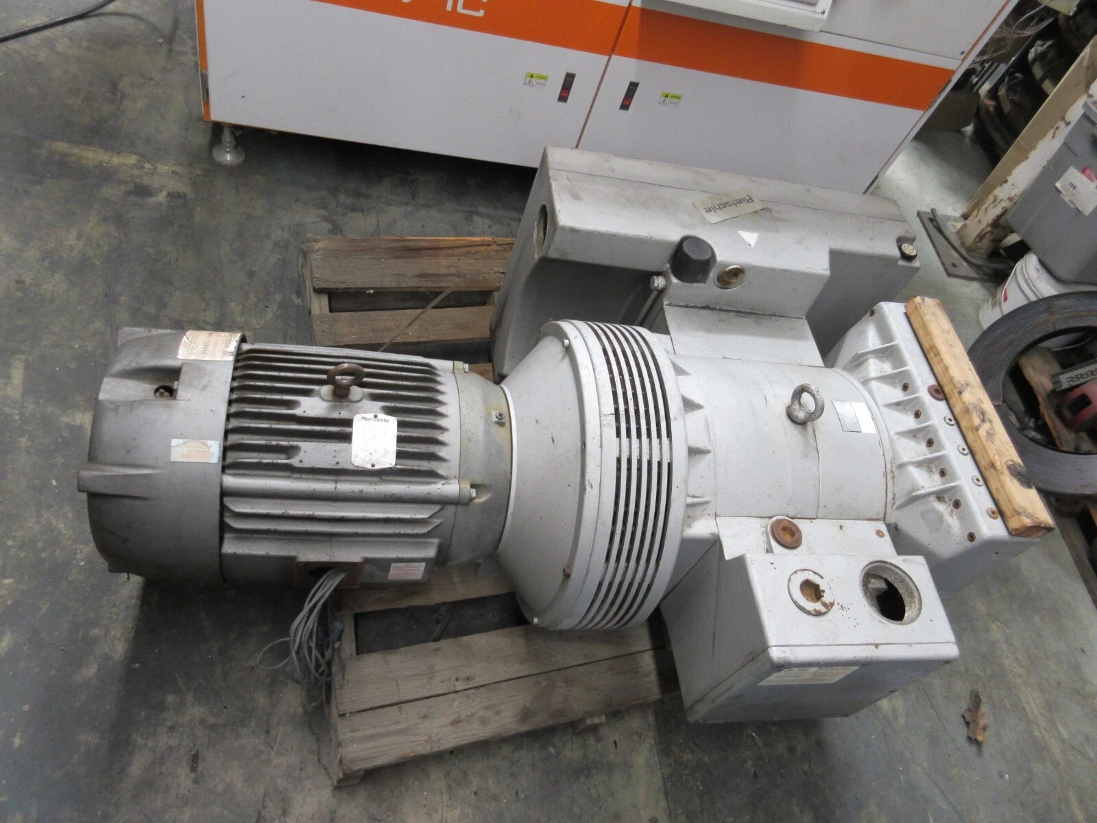Rietschle #VM4100TR / D-79650, Vacuum pump, 15 HP, 230/460 V., 1160 RPM - Image 3