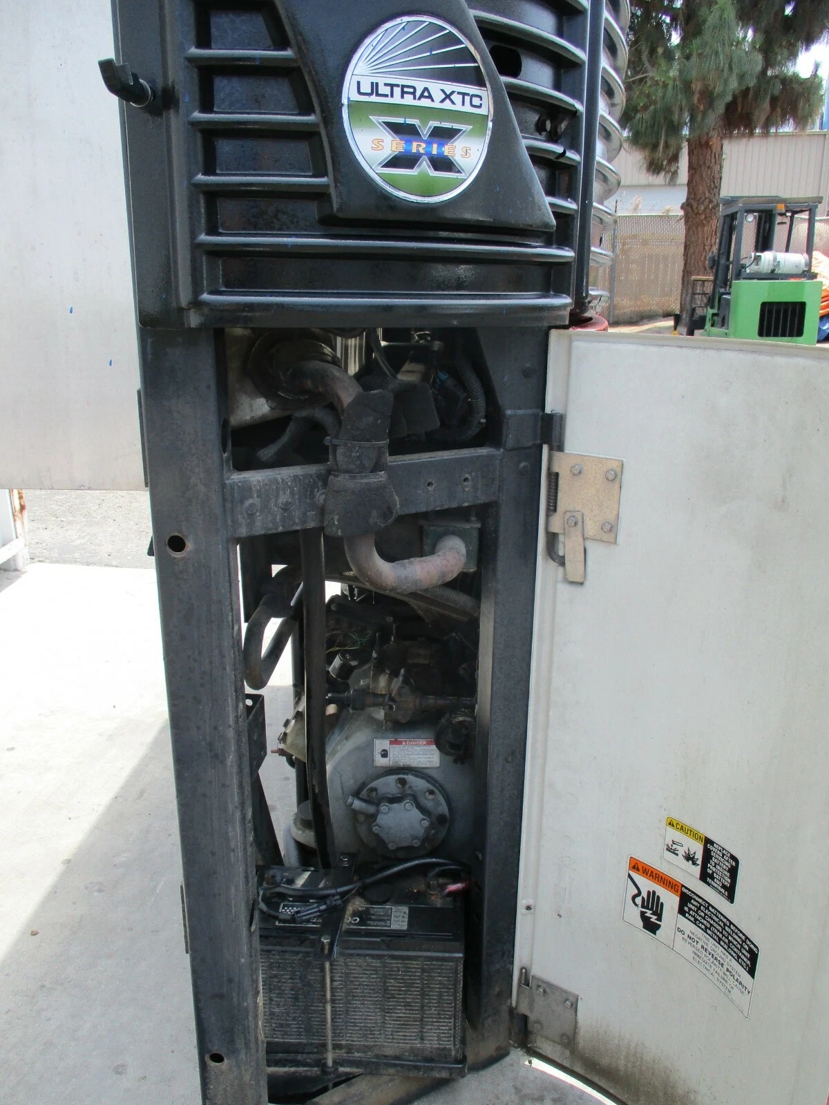 Carrier Transicold Ultra XTC Trailer Refrig unit w/ Reviva V2203DI Diesel Engine - Image 8