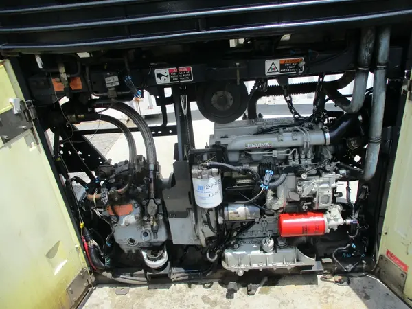 Carrier Transicold Ultra XTC Trailer Refrig unit w/ Reviva V2203DI Diesel Engine - Image 10