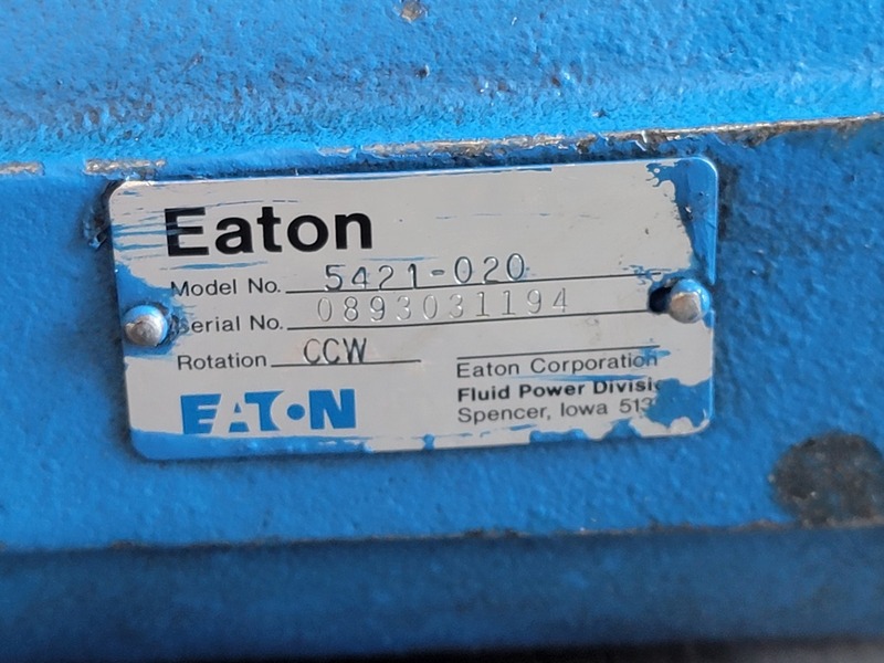 Eaton #5421-020, hydrostatic variable displacement pump, counter clock wise rotation, new surplus - Image 2