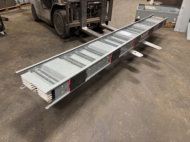2000 Amps, Square D, i-line ii aph252, 10' Busway, 600V 3P4W Bus Duct Aluminum - Image 1
