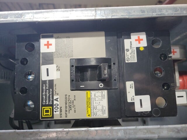 88 Amps. Liebert #37BP040XMX1BNL, Battery Cabinet Intermittent Duty, 391 VDC - Image 5