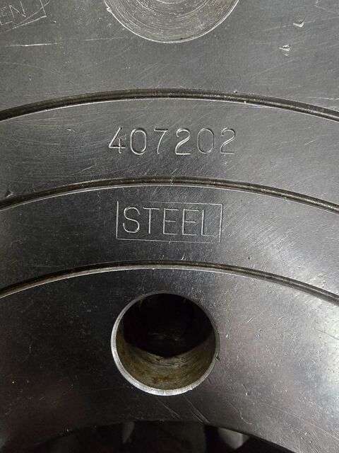 12" Skand Sweden Fabricks #AB, 3-jaw lathe chuck, 4"hole, D1-6 mount, 2 pc adjustable jaws - Image 4