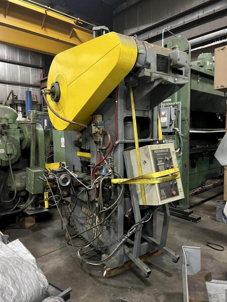 40 Ton, Minster #70-4A, Obi Press, 1.5" Str, 300 Spm, 3" slide adj, 14" Shut Height, air clutch & brake, dual - Image 2