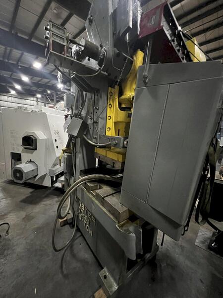 40 Ton, Minster #70-4A, Obi Press, 1.5" Str, 300 Spm, 3" slide adj, 14" Shut Height, air clutch & brake, dual - Image 7