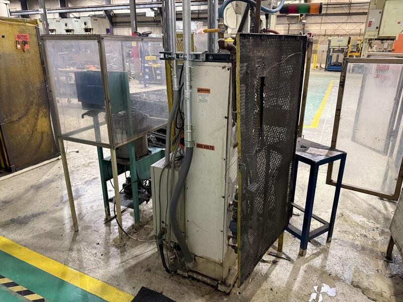 35 Kva Uto Chuo #S1-6-335U, Spot Welder, 20" throat, 480/240 Primary V., palm Control, w/ vibratory bowl, 1998 - Image 8
