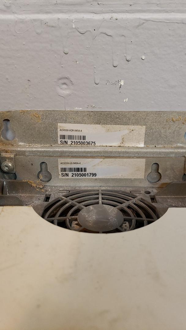 30 HP ABB, ACH550-VCR-045A-4, VFD, 9" L x 9" W x 46" H, 3 Phase, 44 Amps, 380-480 V, 2010 - Image 3