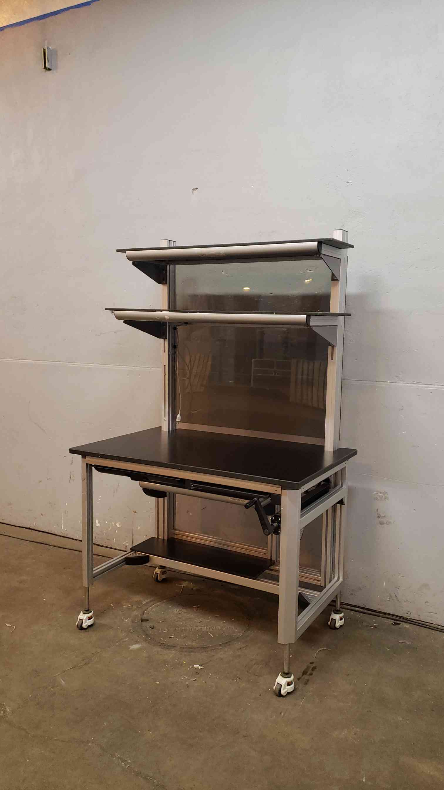 Bosch, Technical Tiered Rolling Lab Desk w/Overhead Light, 48" L x 37" width x 77" H - Image 2
