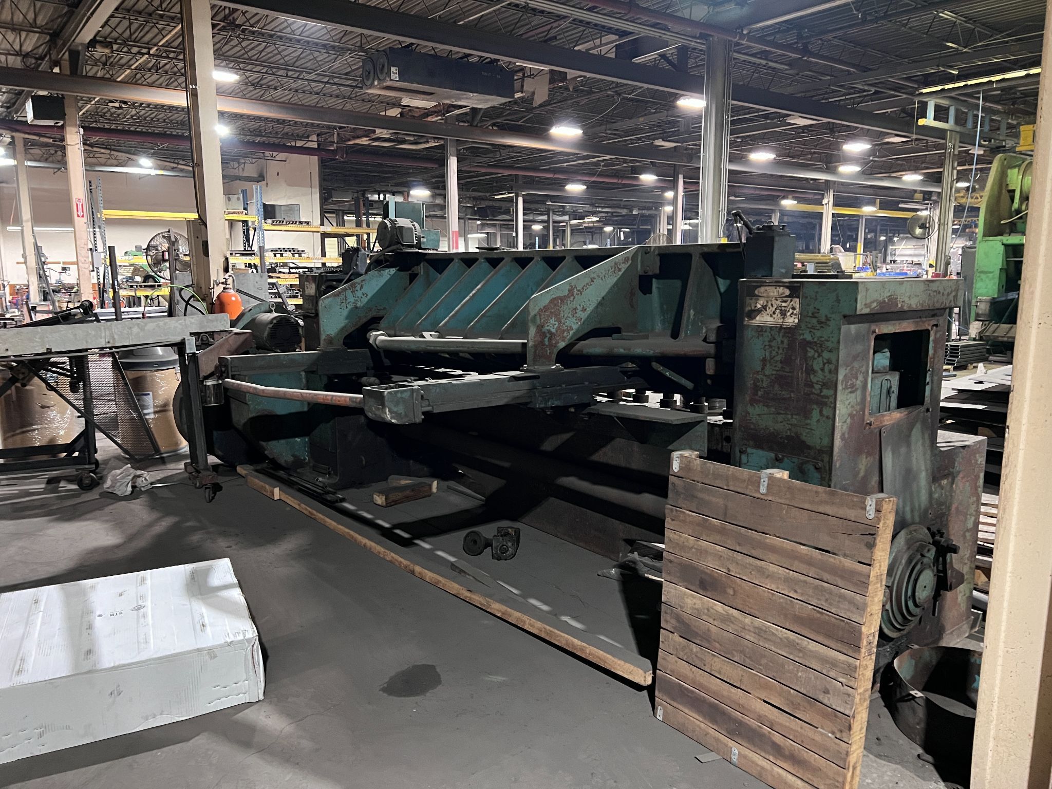 1/2" x 10' Wysong #1050, Mechanical Shear, 18 hold downs, AS-IS - Image 7