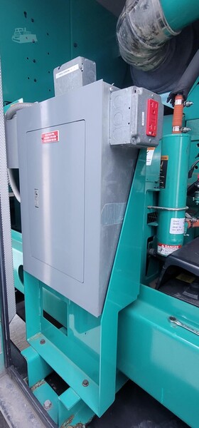 400 KW Cummins #QSX15, standby diesel generator set, 3 phase, encl, 2124 hours - Image 6