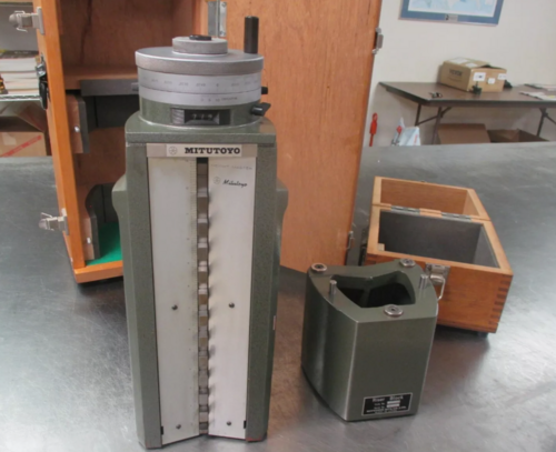 Mitutoyo Height Gage #515-310 Height Master w/ 6" Riser #515-106 - Image 1