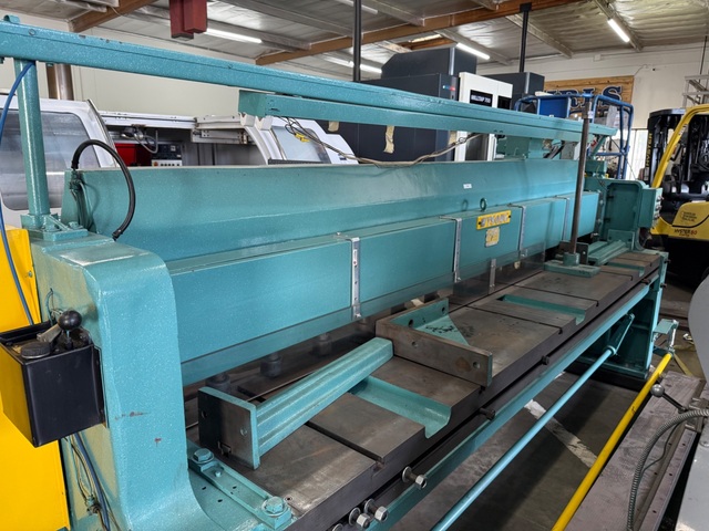 10 gauge x 10' Wysong #1010-RD, Mechanical Power Squaring Shear, 24" back gauge, 7.5 HP - Image 1