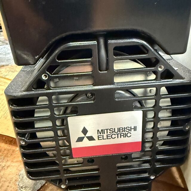 3.7 KW Mitsubishi #SJ-DG5.5/120-04T, AC Spindle Motor, Frame D90F, 3 Phase, 1500-7000 RPM, 2018 - Image 2