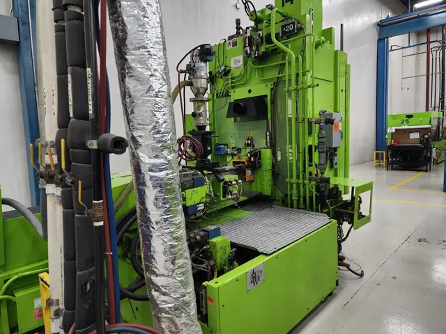 125 Ton, 5 oz., Engel #ES-330H/125VRB, vertical clamp, horizontal injection, rotary table, 2000 - Image 4