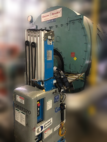 500 HP Cleaver-Brooks #CBW-700-500, 150 PSI, Steam Boiler, Natural Gas, 19,950,000 BTU/hr, 2002 - Image 1