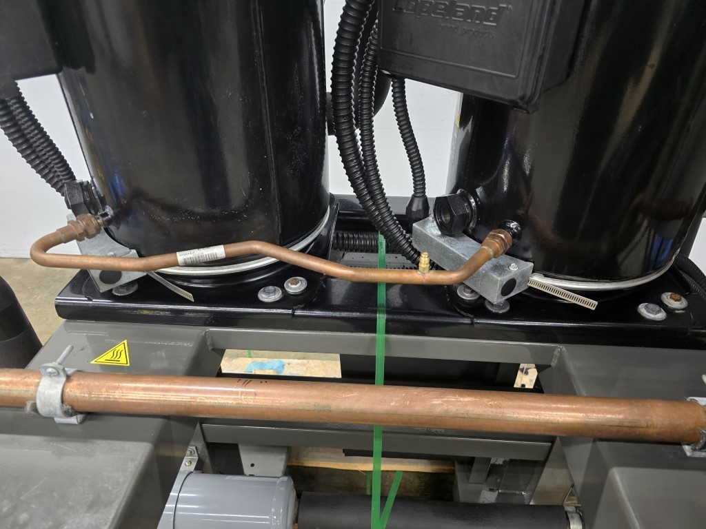 60 Ton, AEC, high efficiency remote air-cooled (HECR) chiller, R-410A refrigerant, 10" touch screen Control - Image 9