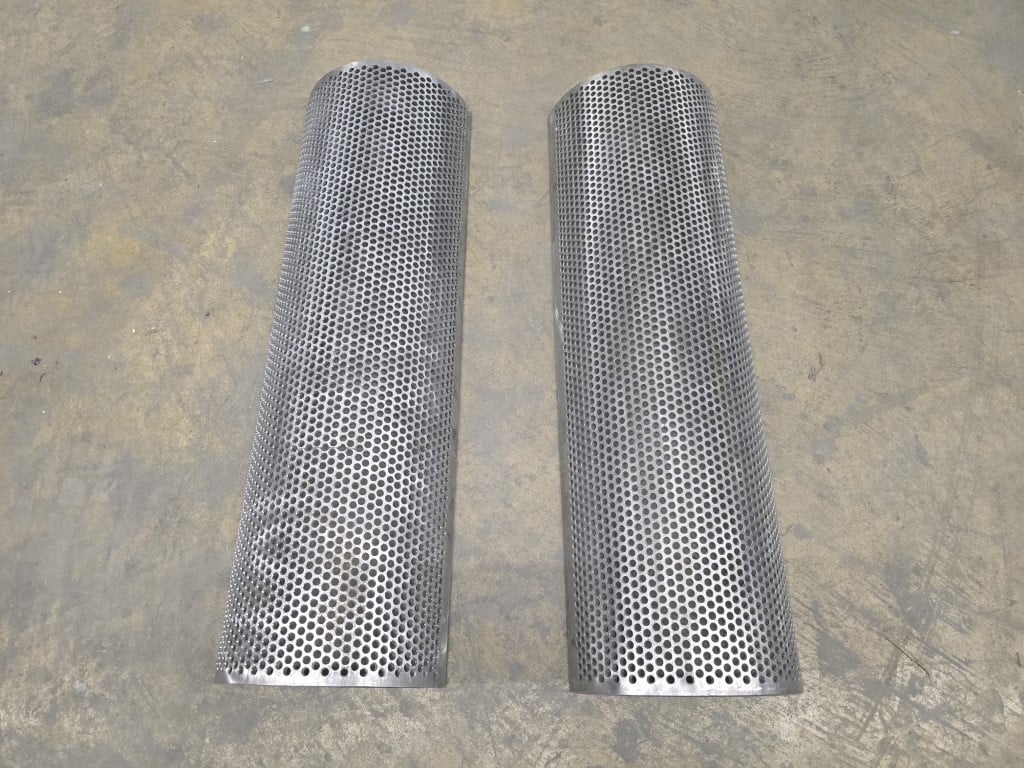 56 T Granulator Screen, .25" holes - Image 1