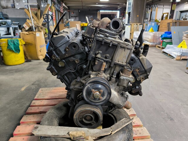Ford #E350, Diesel Engine, 7.3 V8 International B215F w Turbo Truck, Used - Image 8