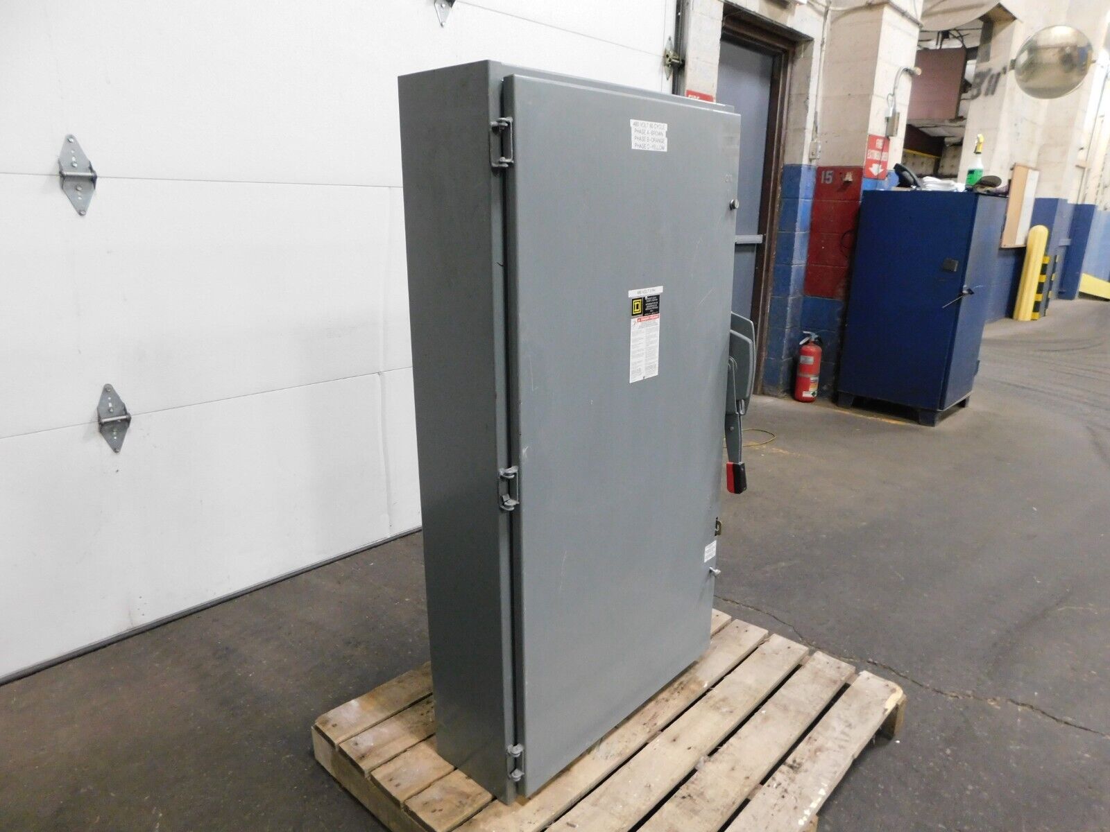 400 Amp. Square D HU365, heavy duty safety switch, 600 VAC, 600 VDC, 3 phase - Image 3