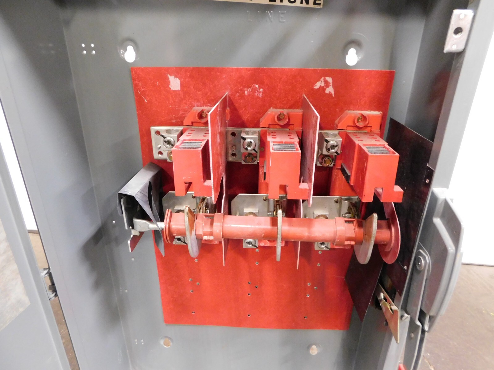 400 Amp. Square D HU365, heavy duty safety switch, 600 VAC, 600 VDC, 3 phase - Image 10
