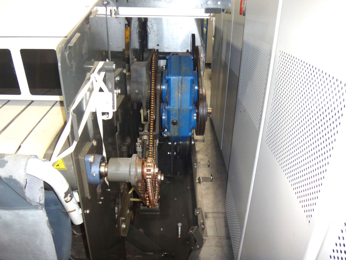 32" x 130" Continental Girbau #FN32130B022N11, Ironer Thermal Oil, 240 V, 2011 Specsheet Photo(9 available) - Image 7