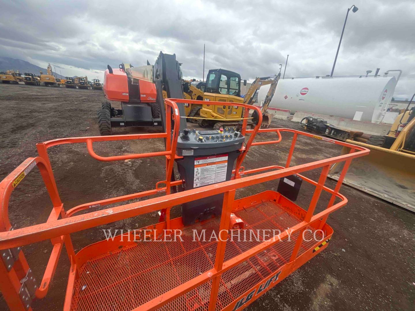 Jlg Industries, Inc. 460SJ SP, Articulated Boom Lift, 879 hours, S/N: 0300313138, 2024 - Image 4