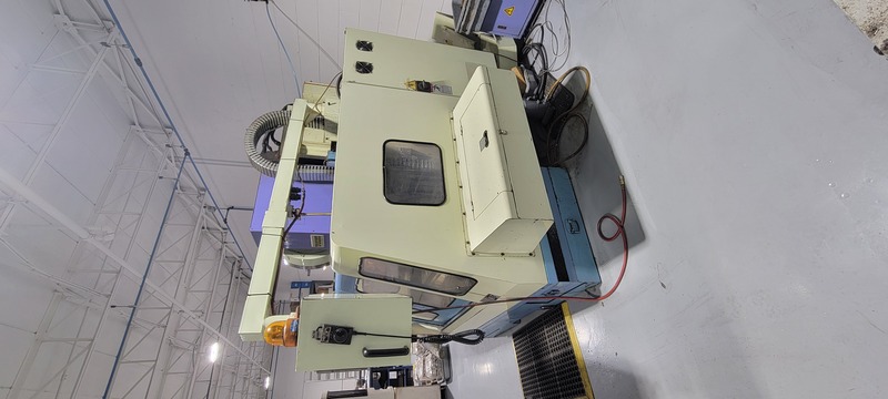 Takumi #V8A, CNC vertical machining center, Mitsubishi Meldas 500 Control, 31" X, 20" Y, 18" Z, 8000 RPM, 24 - Image 3