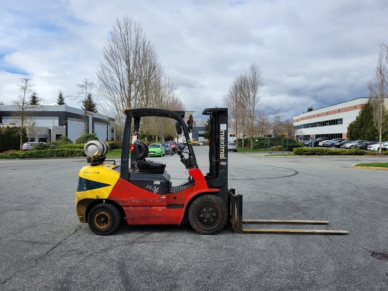 7700 lb. Maximal #FGL35T-MWA3, propane forklift, 118" lift height, 3 stage mast, side shift - Image 4