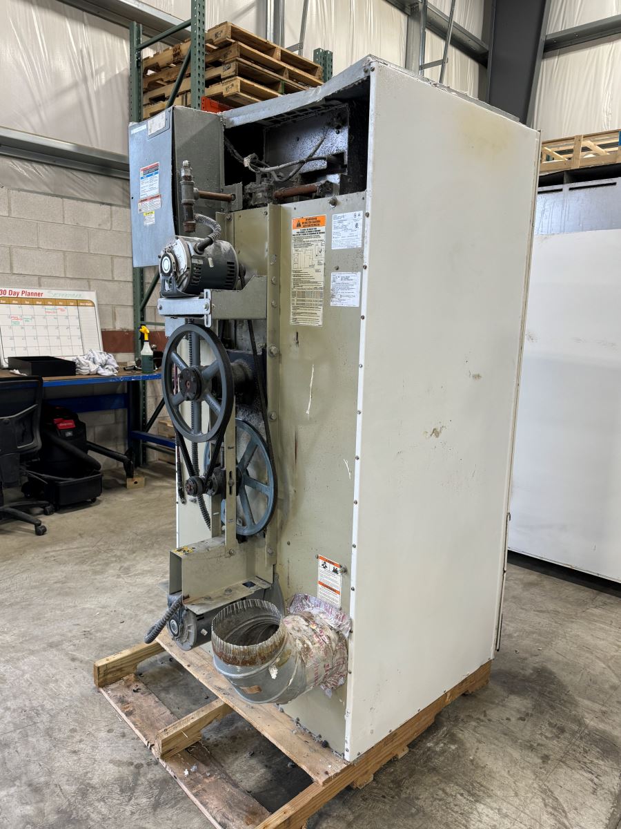 50 Lb. Unimac #UT050N, Natural Gas Heated Dryer, Reversing Cylinder, 130000 BTU/hr., 240 V, 2009 - Image 4